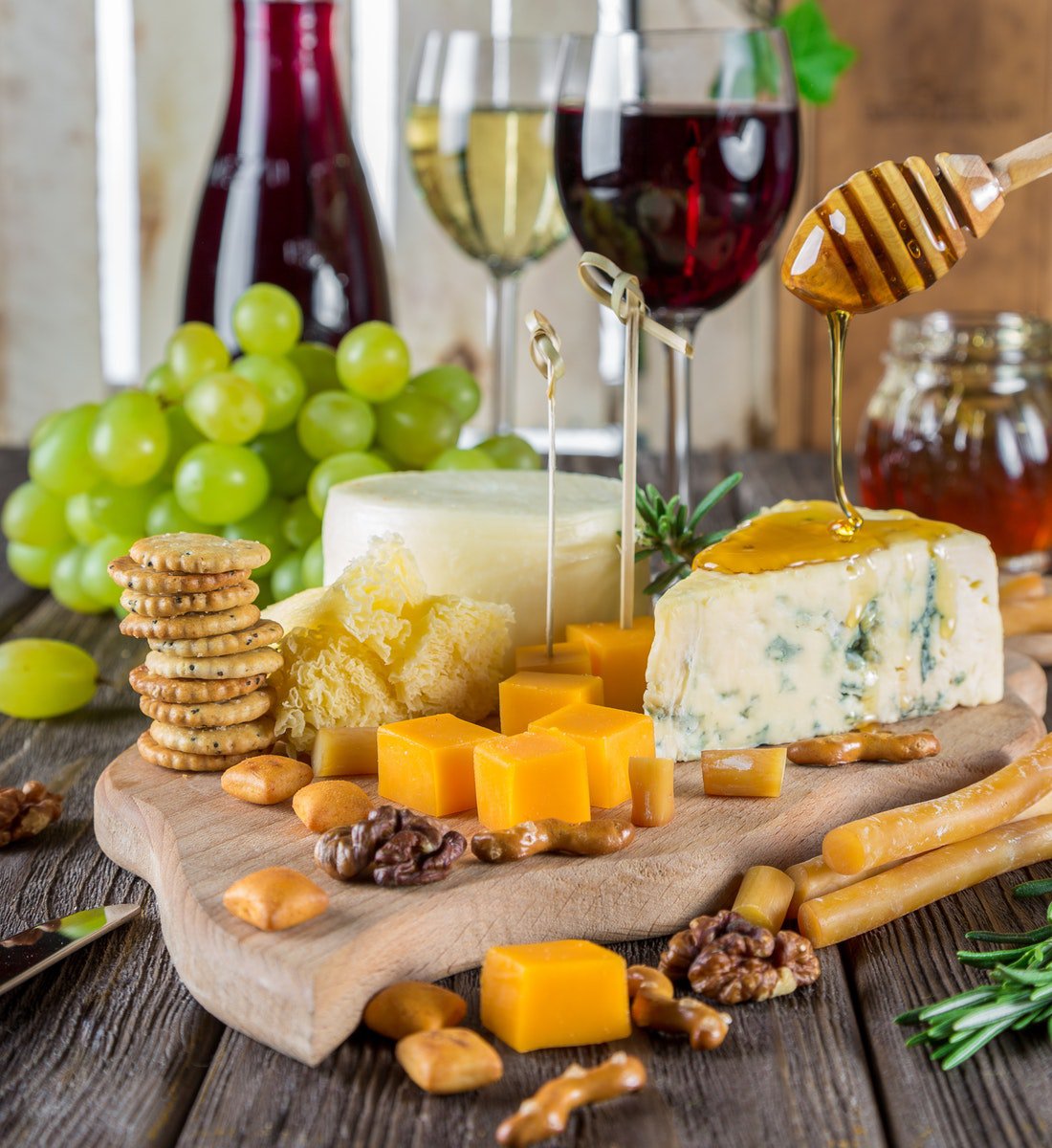 Wine-Resort-Tenuta-La-Striscia-Arezzo-cheese