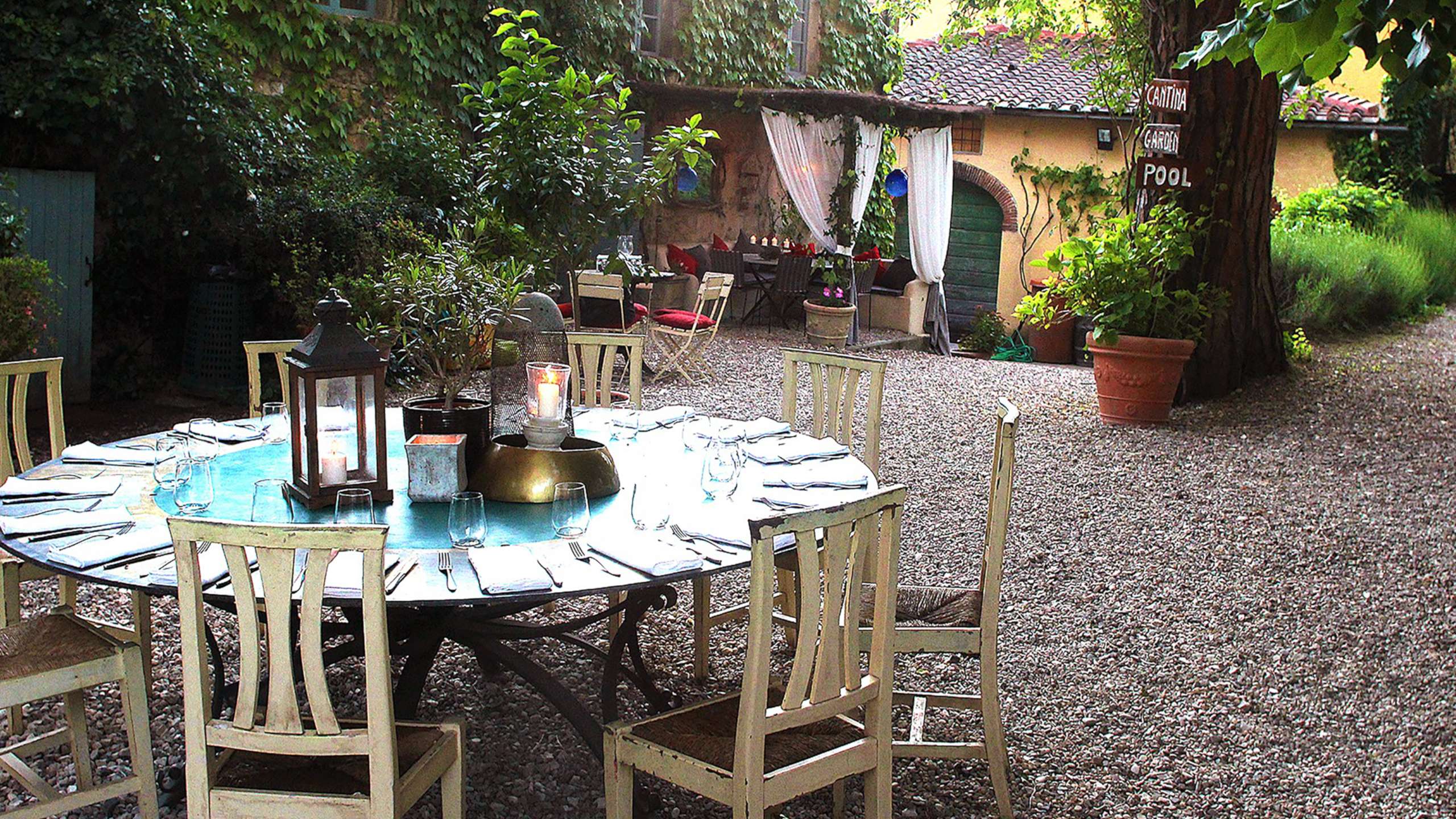 Wine-Resort-Tenuta-La-Striscia-Arezzo-garden-36